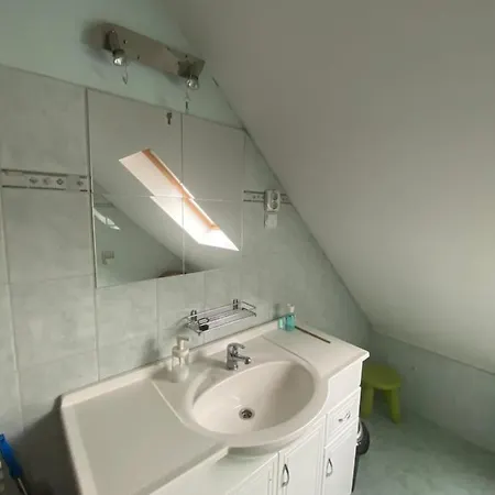 Ada Vendeghaz Osku